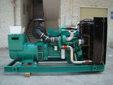 石龙1100kw康明斯柴油发电机组图片 石龙1100kw康明斯柴油发电机组图片